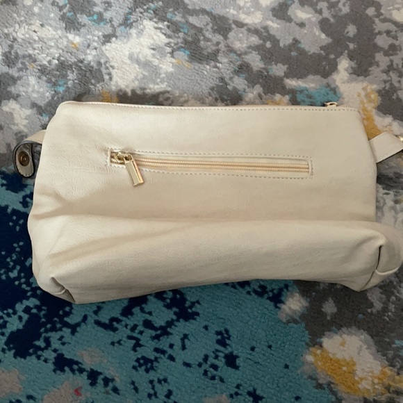 Purse - Picture 4 of 4